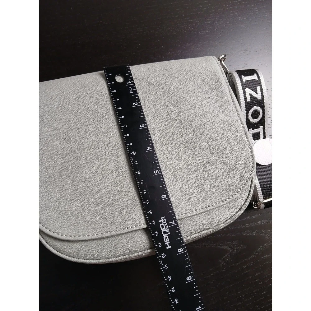 IZOD Sage Saddle Bag Crossbody Purse Women's NEW #1574